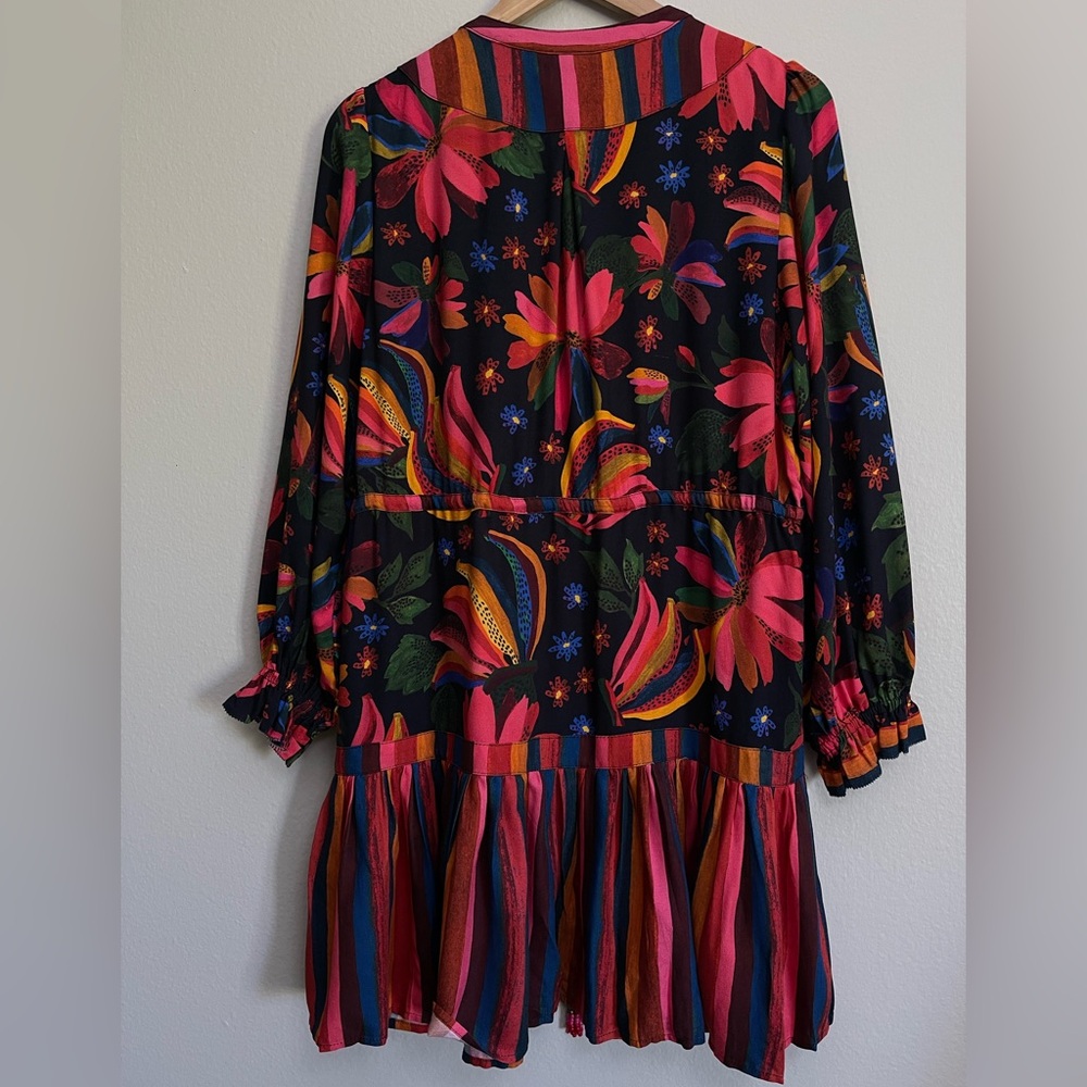 Farm Rio Black Banana Sky Mini Dress size Medium Resort Wear Floral Tropical - Picture 6 of 11
